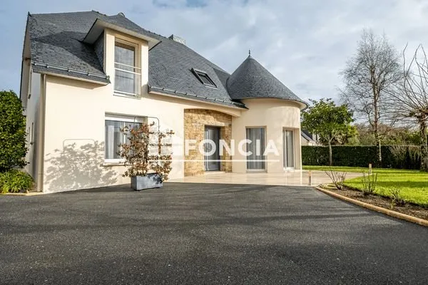 Maison 6 pièces 159 m²