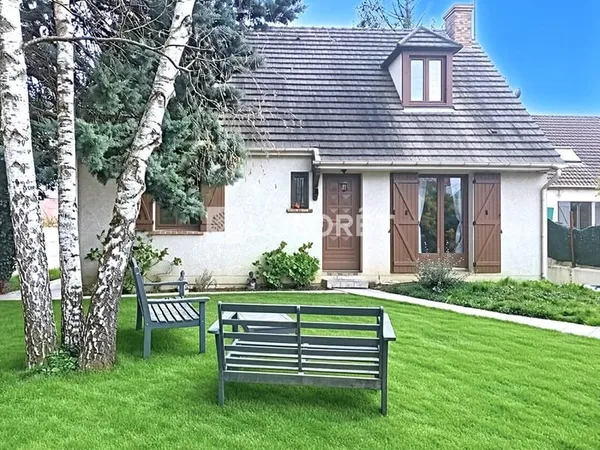 Maison Chaumontel 6 pièce(s) 107 m2
