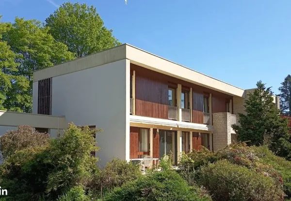 Vente maison d'architecte de 355 m2 avec piscine à 12 min de Fontainebleau