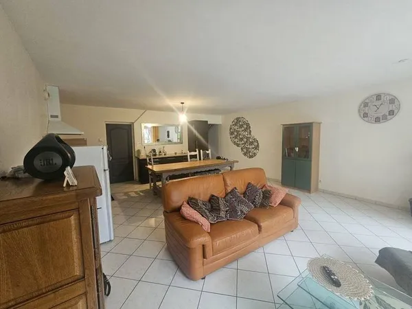 Maison 5 pièces 141 m²