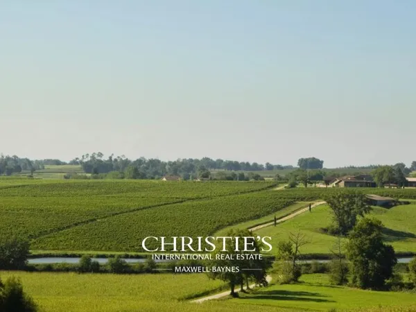 Domaine viticole & maison d'Armagnac - Propriété d'exception au coeur du Gers
