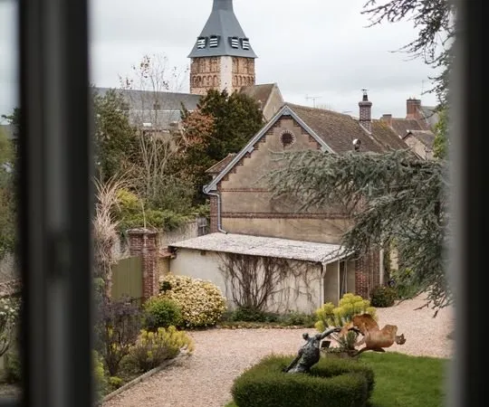 Propriété de caractère en centre-ville de Breteuil sur Iton
