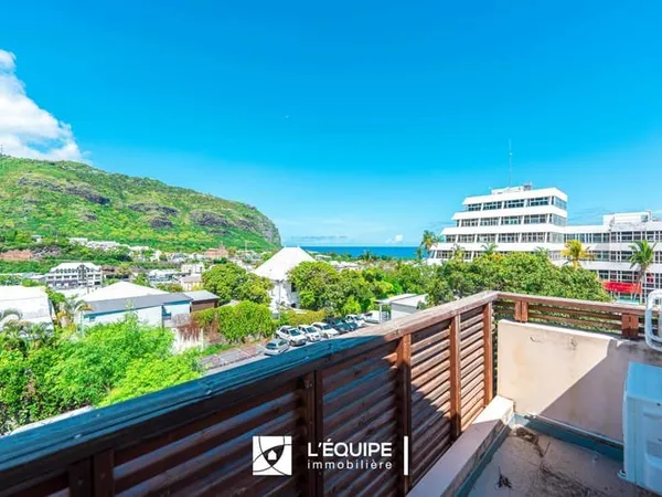 Appartement T4 Duplex avec terrasse - Centre ville de Saint-