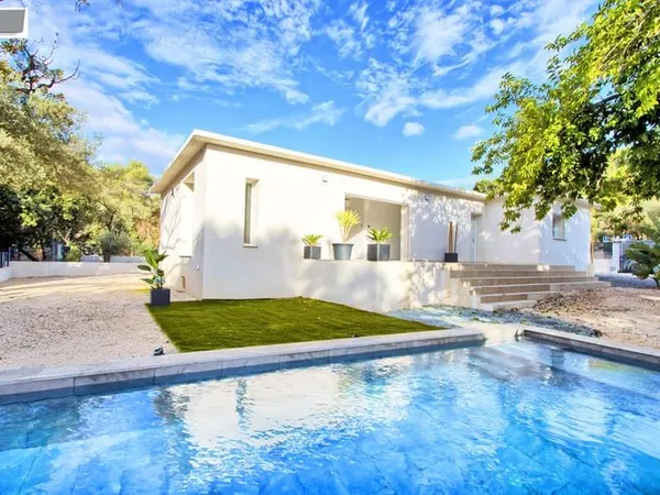 LA VALETTE NORD - Villa de 122m2 de plain-pied sur terrain d