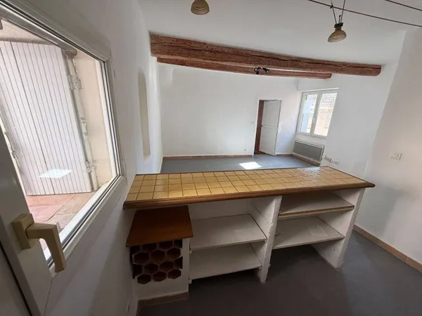 Immeuble 81 m²