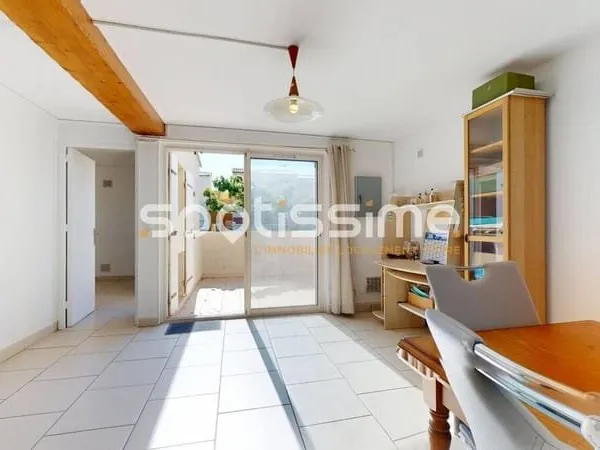CAP D'AGDE, Roquille - Grand T3 avec belle terrasse dans résidence avec accès plage