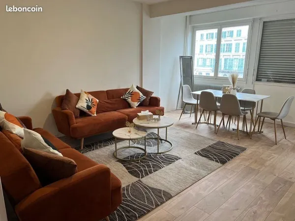 Grand T4 de 90 m² - Centre-ville