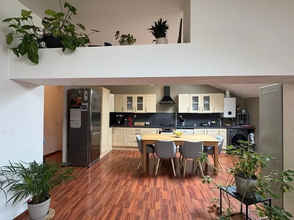 Appartement T4 atypique 124 m² - 2 parkings - Centre Lunéville