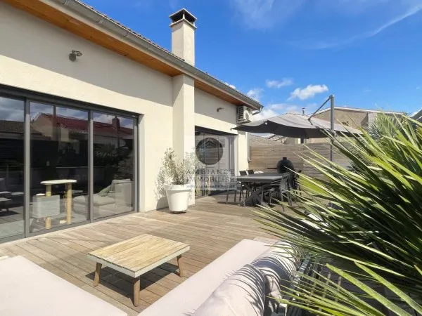 Appartement loft en duplex proche centre-ville