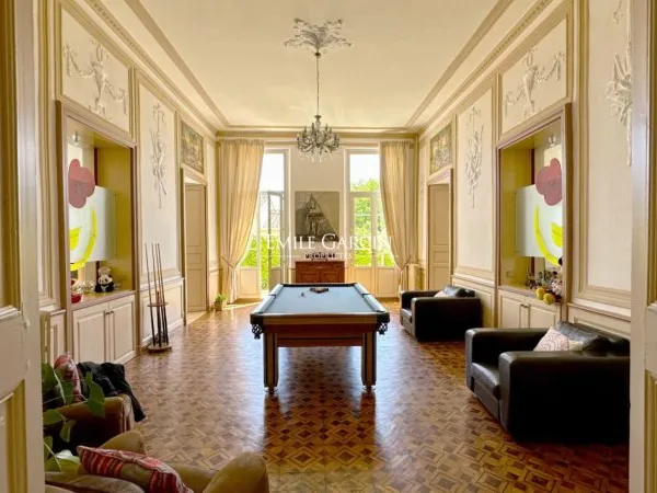 À vendre - Marseille 12ème (13012) Saint-Barnabé | Demeure de caractère - 450 m²