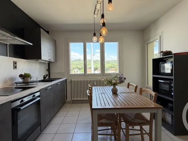 Appartement 4 pièces 92 m²