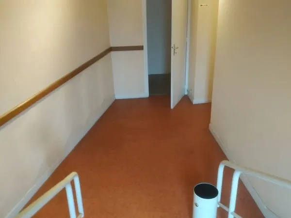 Location local professionnel 55 m2