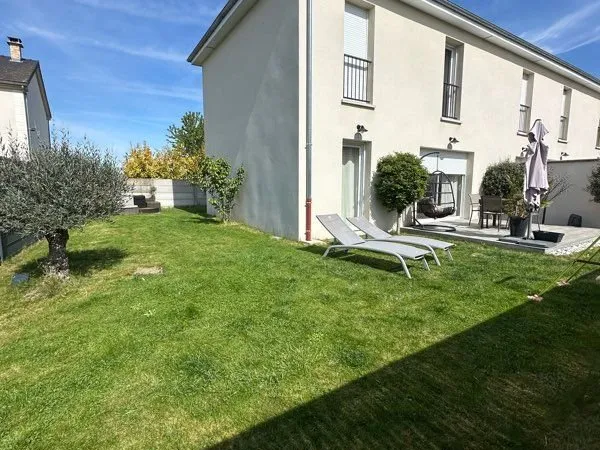 Maison mitoyenne récente