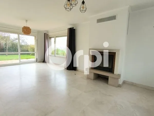 Maison 3 pièces 110 m²