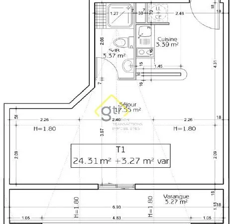 LOCATION APPARTEMENT F1 CLIMATISE EN DERNIER ETAGE