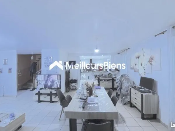 Pavillon 7 pièces 151 m²
