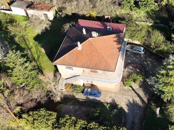 Maison 7 pièces 152 m²