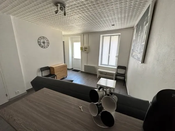 A louer Brest Rive gauche proche centre ville studio meublé 20 M