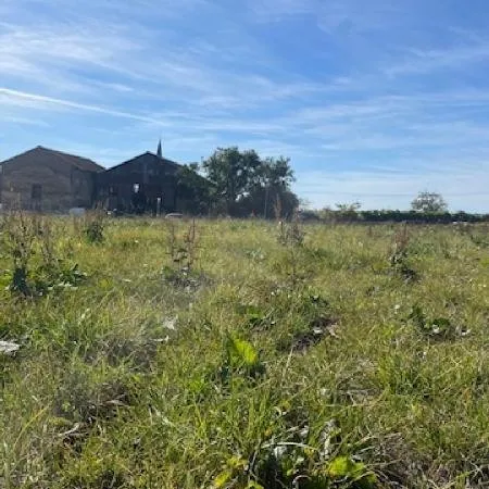 A vendre terrain constructible à JALLAUCOURT