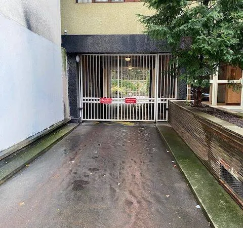 Parking 20 m²