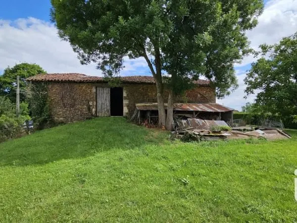 Maison 2 pièces 270 m²
