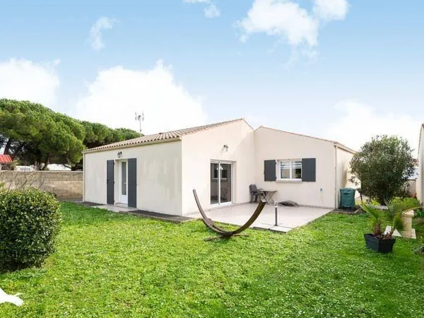Maison de plain-pied 3 pièces 86 m²