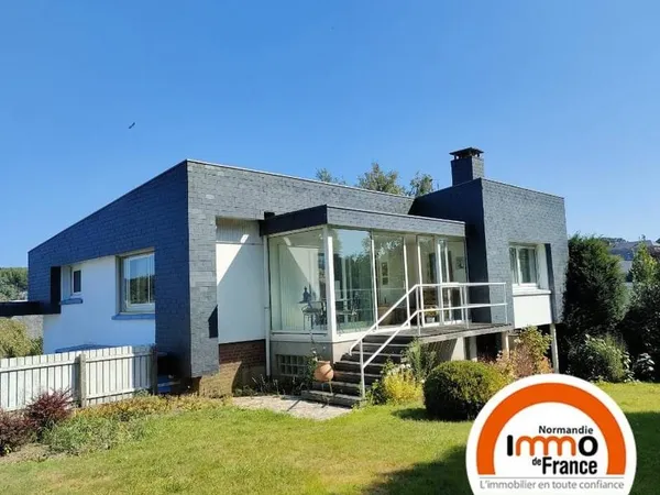 Maison 7 pièces 212 m²