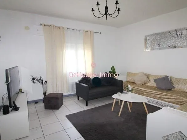 13015 T4 de 70 m² avec locataire