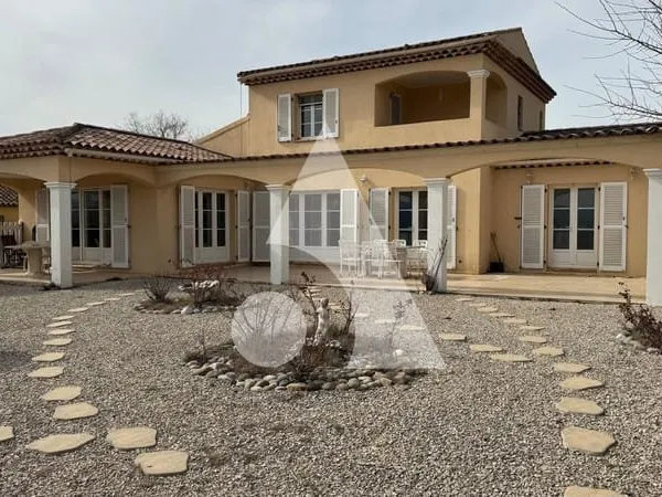 Villa Pertuis 5 pièces 146 m²