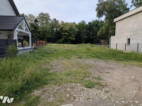 Terrain 401 m²