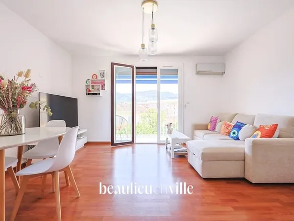 EXCLUSIVITE - LA VIEILLE CHAPELLE - APPARTEMENT T3 - 67 M2 -