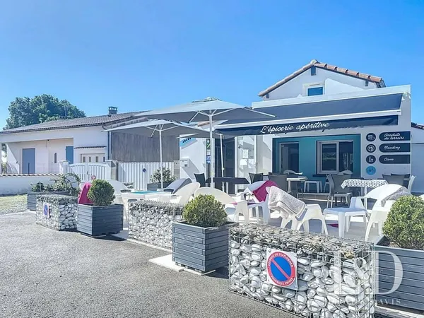 LOCAL PROFESSIONNEL