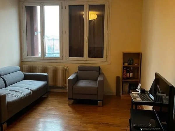 Loue appartement meublé T3