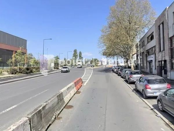 Bureaux 1000 m²