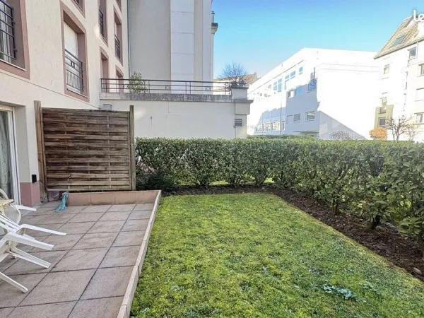 Studio 1 pièce 29 m²