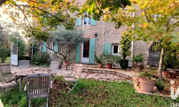 Maison 7 pièces 192 m²