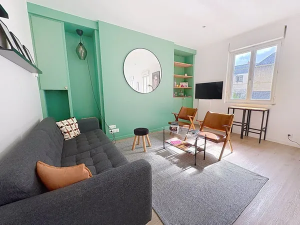 Appartement de 6 pièces à ANGERS CENTRE-VILLE ? PLACE DU LYCÉE / LES ARÈNES