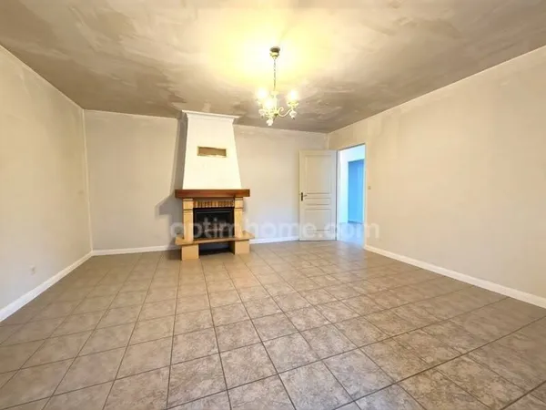 Maison de plain-pied 3 pièces 74 m²