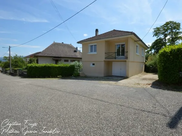 Maison 4 pieces sur sous sol complet