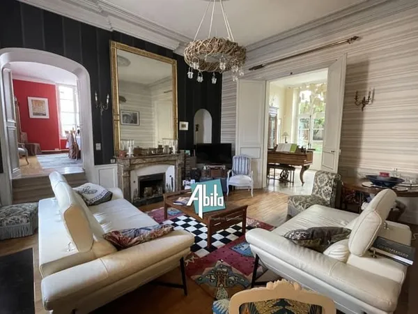 Maison et villa de prestige Vente Le Mans 11p 325m² 685000€