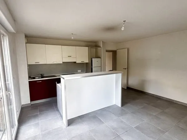 Grasse direct Cannes appartement 3 pièces récent