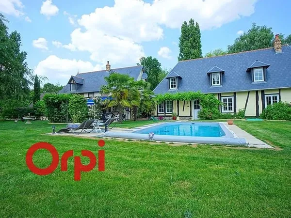Maison 9 pièces 220 m²