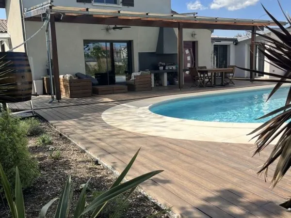 Villa contemporaine 180m² - piscine, prestations d'exception