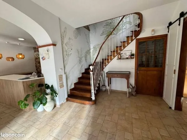 Maison de caractère rénovée avec prestations haut de gamme - 210 m² - Boulogne-sur-Gesse