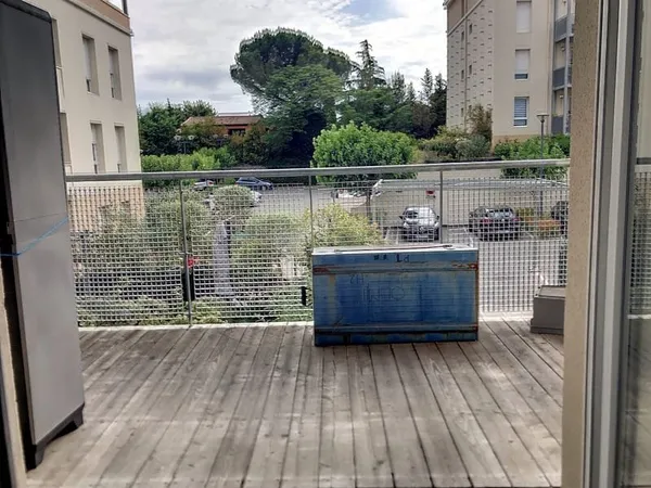 12ème , T3 + TERRASSE (7m2) + 2 PLACES DE PARKING