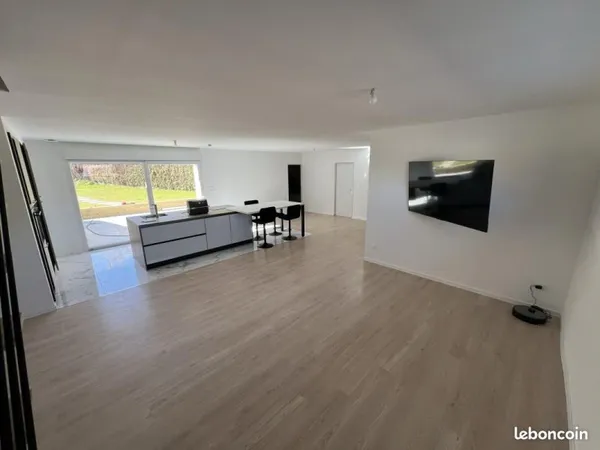 Maison 7 pièces 145 m²