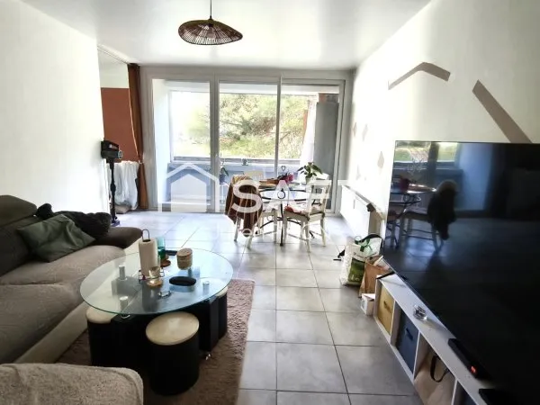 APPARTEMENT F5 AU PREMIER ETAGE A APT