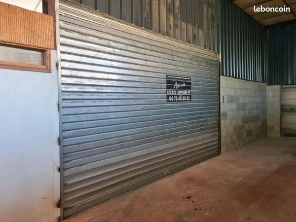 Garage / entrepôt / stockage