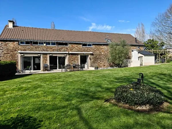 Maison 7 pièces 206 m²