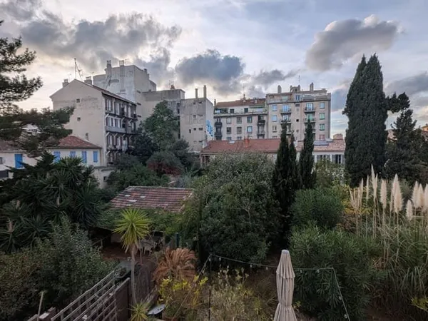 Studio 1 pièce 24 m²